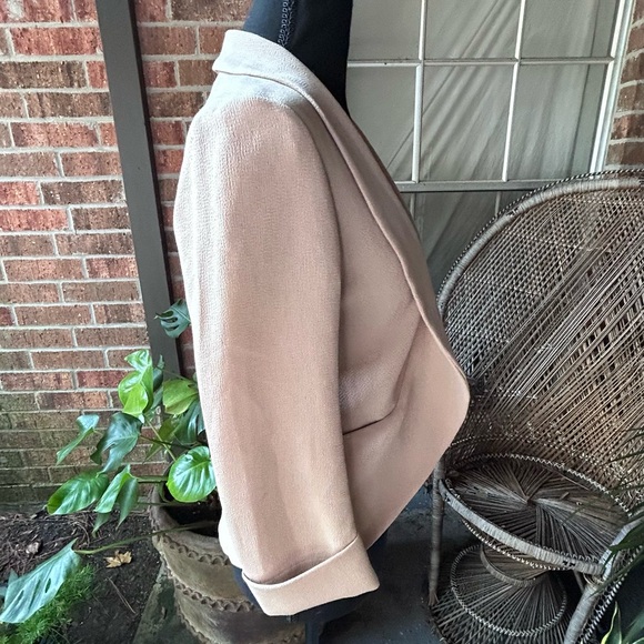 Aritzia Wilfred Elegant Women's Blush Jacket - Picture 2 of 9